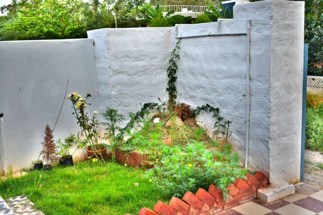 Kozee Kaves Hotel Yelagiri Luaran gambar